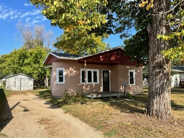 111 2nd St NW, Wadena, MN 56482