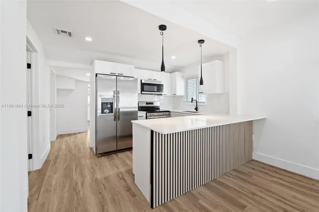 1726 NW 63rd St, Miami, FL 33147