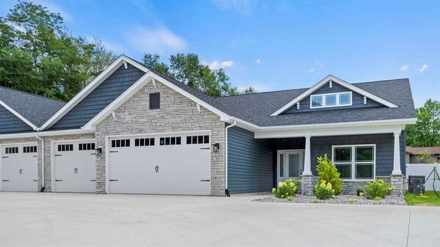 80 Ln Lake James 20 #520, Fremont, IN 46737