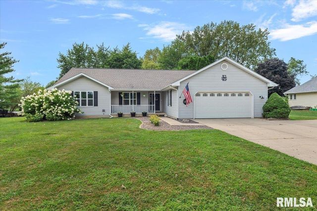 14441 Heritage Point, Athens, IL 62613