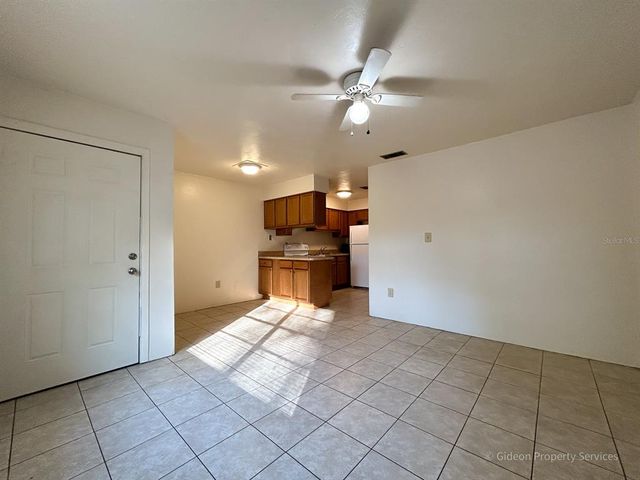 4013 NW 12th Ter  #6, Gainesville, FL 32609
