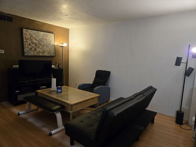 2321 Highbury Ave, Los Angeles, CA 90032