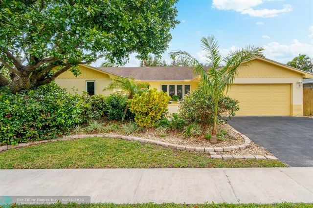 1930 NW 40th Ct, Oakland Park, FL 33309