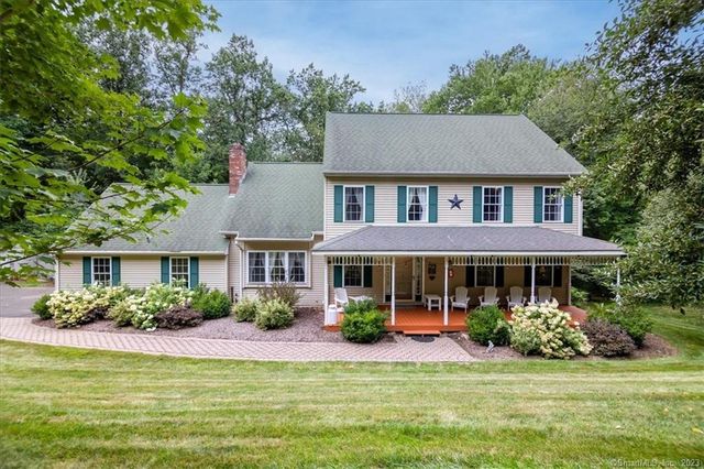 654 Towner Swamp Rd, Guilford, CT 06437