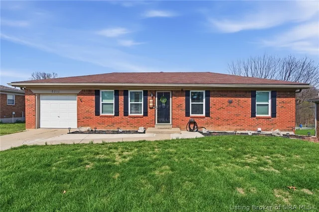 6211 Eric Drive, Floyds Knobs, IN 47119
