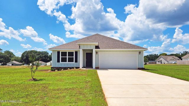 136 Mulberry Dr   #31, Lucedale, MS 39452