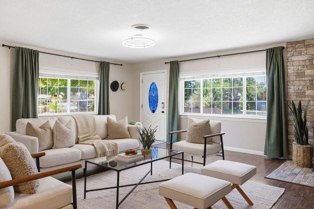 10418 Georgetown Dr, Rancho Cordova, CA 95670