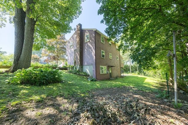 19 Stubb St, Franklin, MA 02038