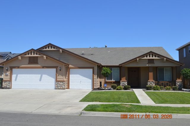 4232 Windrose Dr, Turlock, CA 95382