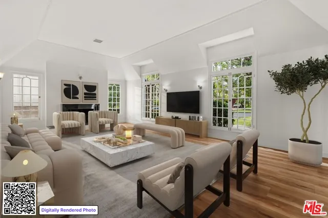512 N  Elm Dr, Beverly Hills, CA 90210