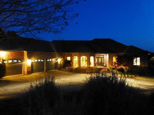 114 Central Rd, Central, SC 29630