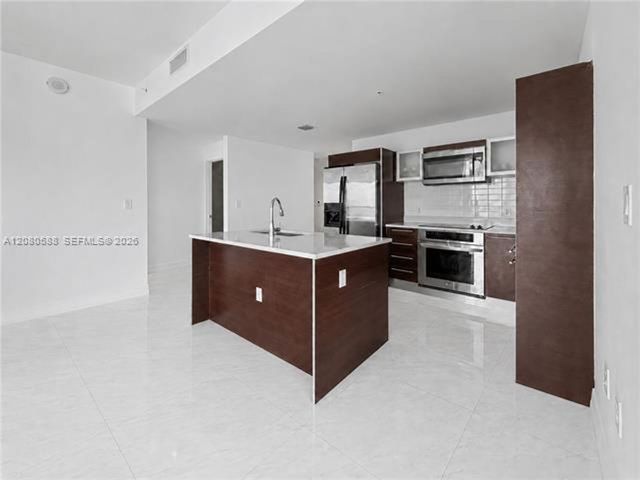 1900 N  Bayshore Dr #CU-3911, Miami, FL 33132