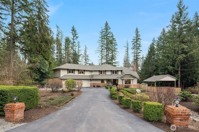 18605 NE 191st Street, Woodinville, WA 98077