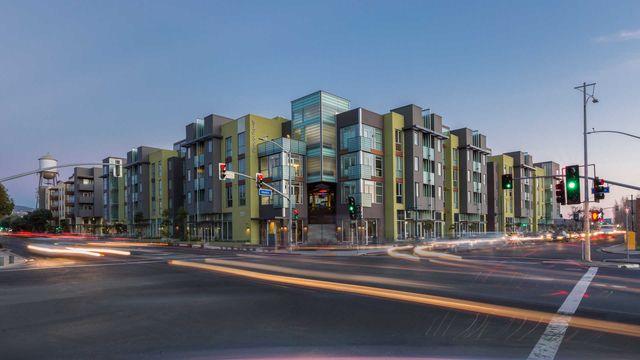 1333 Powell St #A-232, Emeryville, CA 94608