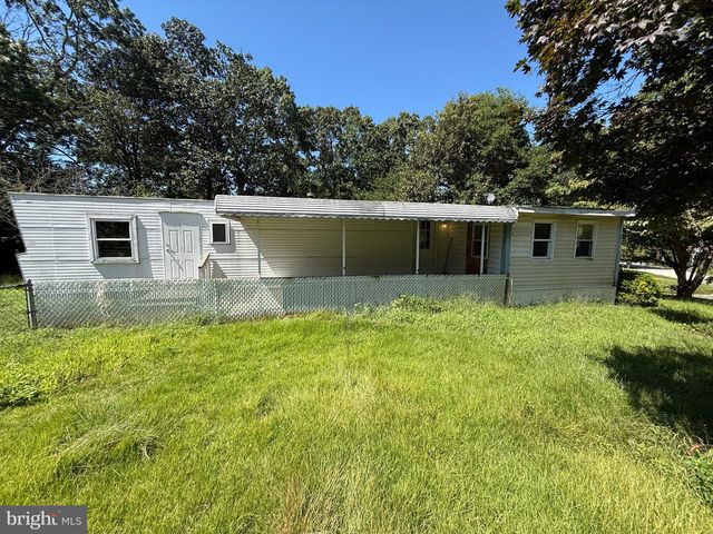 401 Robin Rd, Millville, NJ 08332