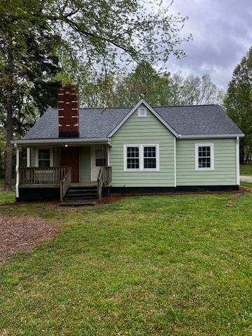 304 Liberty Rd, Archdale, NC 27263