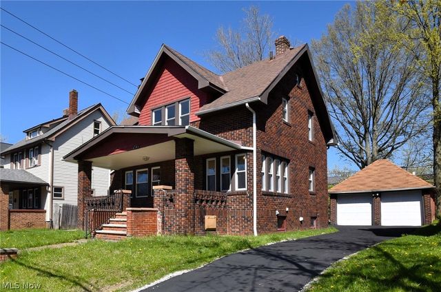 2389 S  Taylor Rd, Cleveland Heights, OH 44118