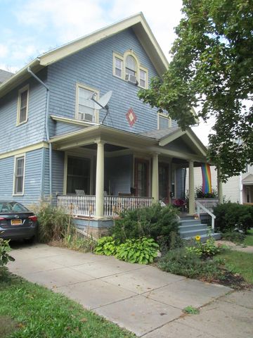 111 Oakland St, Rochester, NY 14620