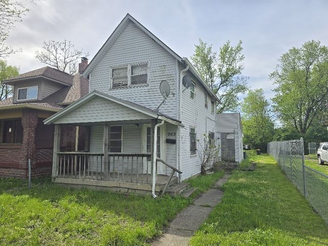 943 W  25th St, Indianapolis, IN 46208