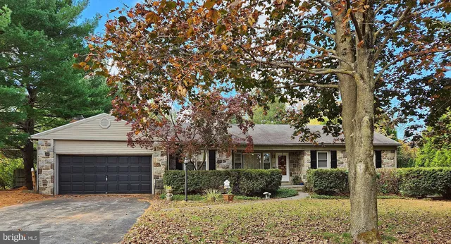 600 W  Hoffecker Rd, Pottstown, PA 19465
