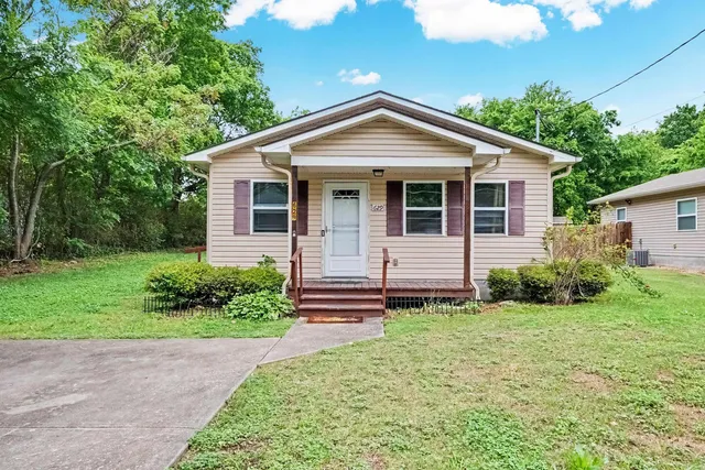 629 4th St, Hot Springs, AR 71913