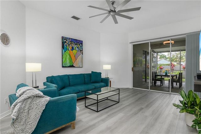 170 Vista LN, Naples, FL 34119