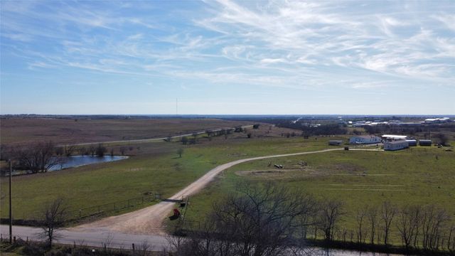 211 County Road 2730, Decatur, TX 76234
