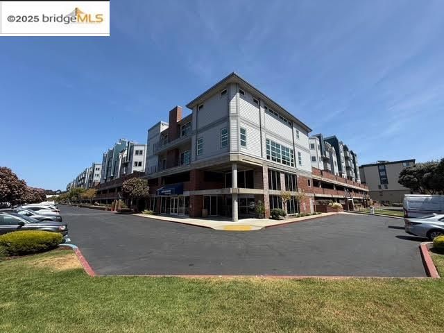 6400 Christie Ave #2219, Emeryville, CA 94608