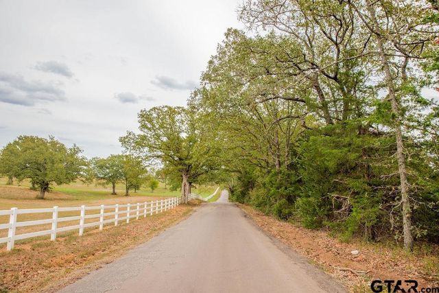 16092 County Road 440, Lindale, TX 75771
