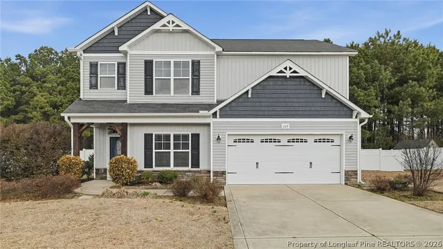 169 Eclipse Ct, Raeford, NC 28376