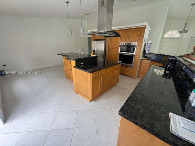 18171 NW 18th St, Hollywood, FL 33029