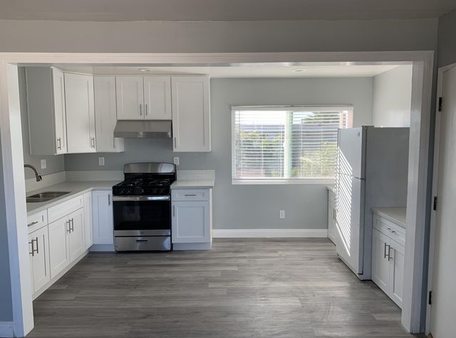 16419 S  Saint Andrews Pl #C, Gardena, CA 90247