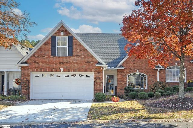 824 Woodsford Dr, Greenville, SC 29615