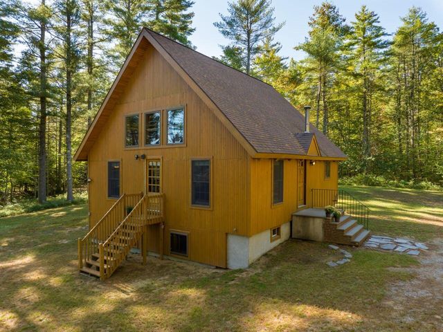 224 Old County Road, Oxford, ME 04270