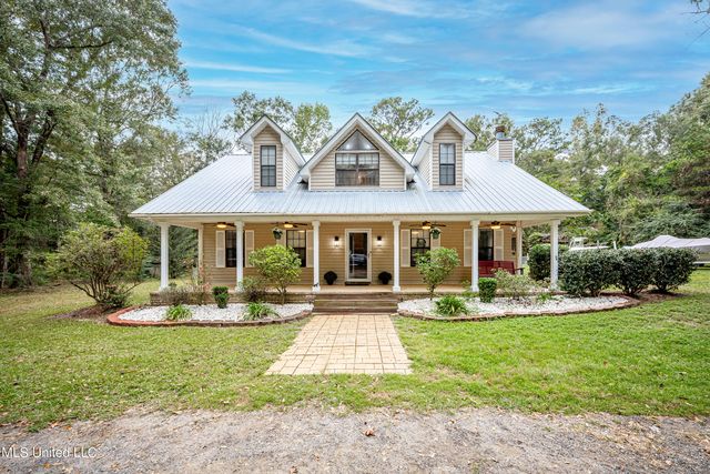 16105 Roberts Rd, Vancleave, MS 39565