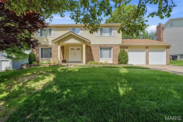 12067 Mereview Dr, Saint Louis, MO 63146
