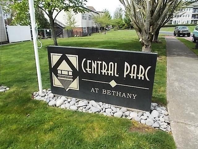15072 NW Central Dr #404, Portland, OR 97229