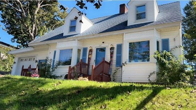 104 Pearl St, Lawrence, MA 01841