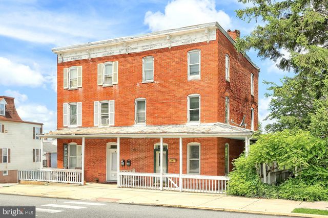 347 W  Broadway, Red Lion, PA 17356