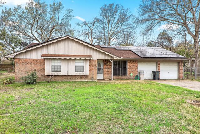 4748 2nd St, Bacliff, TX 77518
