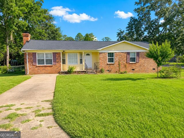 301 Sharon Dr, Americus, GA 31709