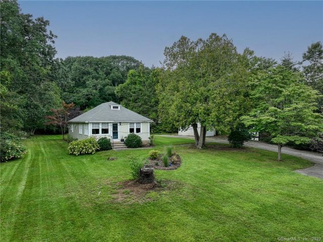 843 Middlesex Tpke, Old Saybrook, CT 06475