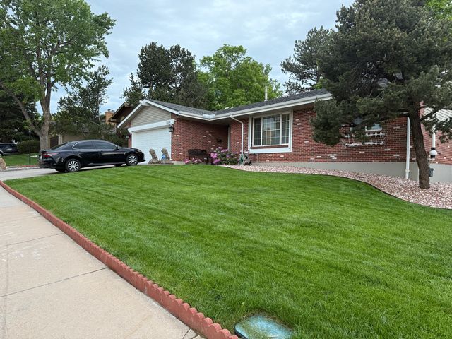 8330 E  Briarwood Ave, Centennial, CO 80112
