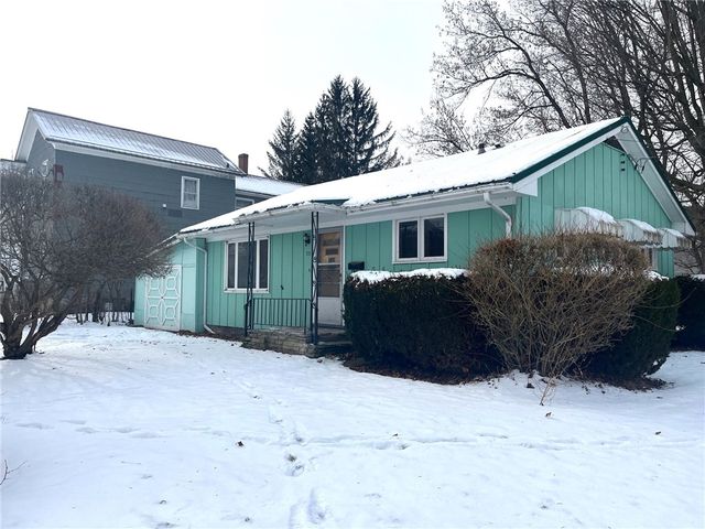 55 Russell St, Canisteo, NY 14823