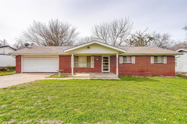207 Case St, Weatherford, TX 76086