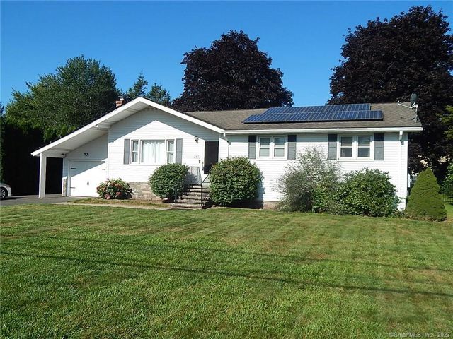 347 Goff Rd, Wethersfield, CT 06109