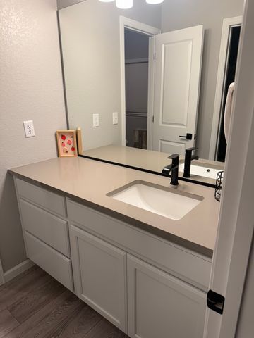 1555 Gardenia Dr, Milliken, CO 80543