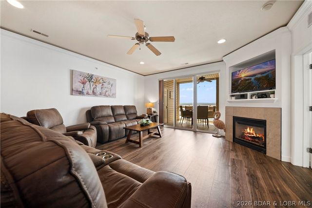 1225 Lands End Pkwy #736, Osage Beach, MO 65065