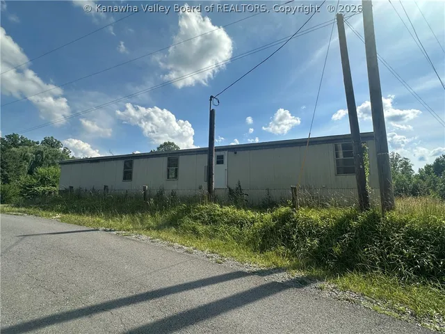 4229 Bud Mountain Rd, Herndon, WV 24726