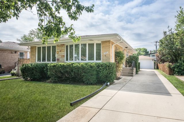 5839 Main St, Morton Grove, IL 60053